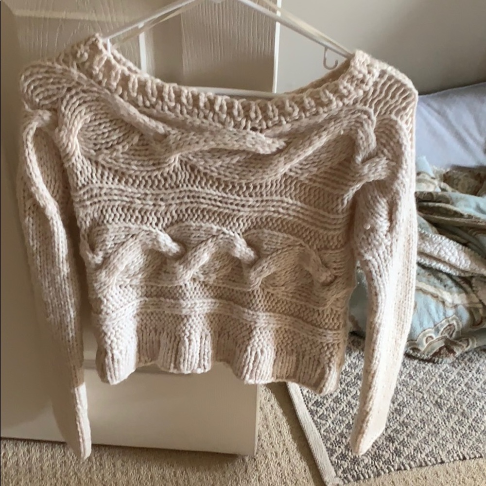 Guess cropped Cream Cableknit sweater